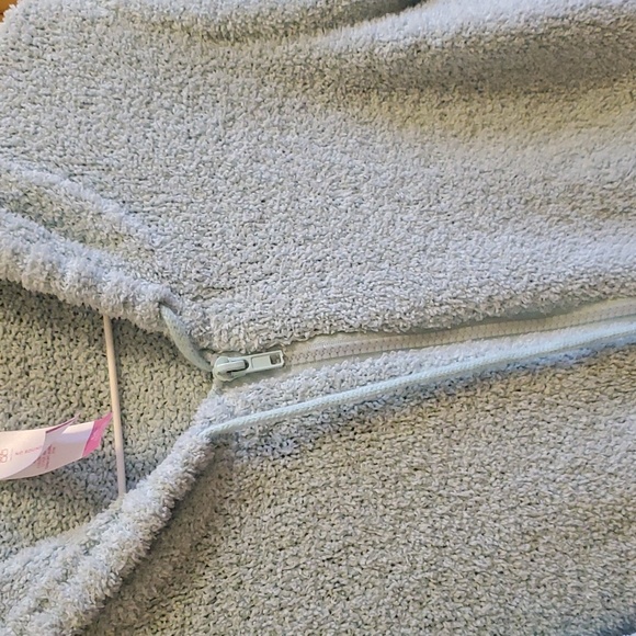 Girls sweater - Picture 3 of 3